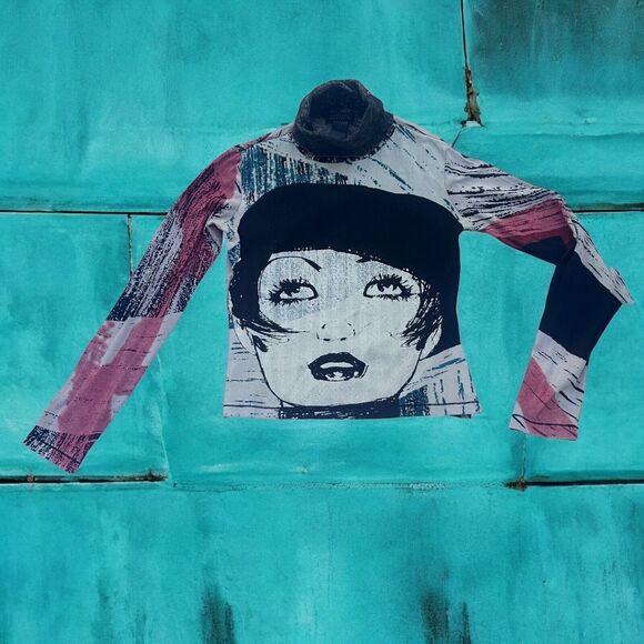 Vintage Custo Barcelona Turtleneck Graphic Top Girl Face Lightweight - Picture 6 of 12